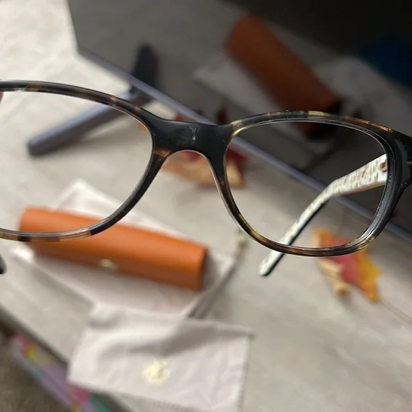 Tory Burch TY2031 Eyeglasses - Picture 6 of 6